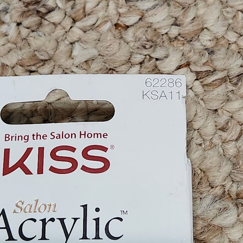 Kiss Salon Acrylic French Nail Kit - Picture 5 of 13